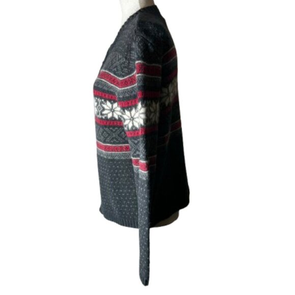 Croft & Barrow Petite  Gray, Red, White Christmas Sweater - PL - Picture 3 of 6
